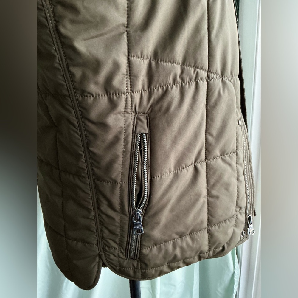 Mens BANANA REPUBLIC vest 🤎 - Picture 10 of 10